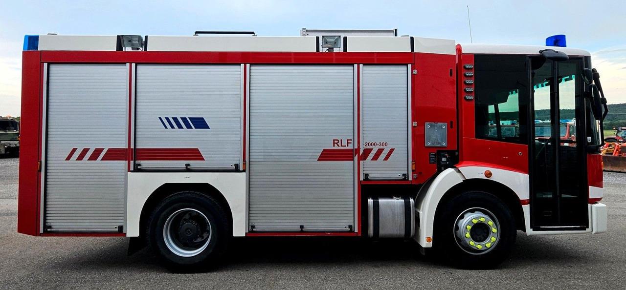 Mercedes-Benz 1829 Feuerwehr Ziegler RLF 2000/300 TLF Winde - Fire engine: picture 5 Mercedes-Benz 1829 Feuerwehr Ziegler RLF 2000/300 TLF Winde - Fire engine: picture 5