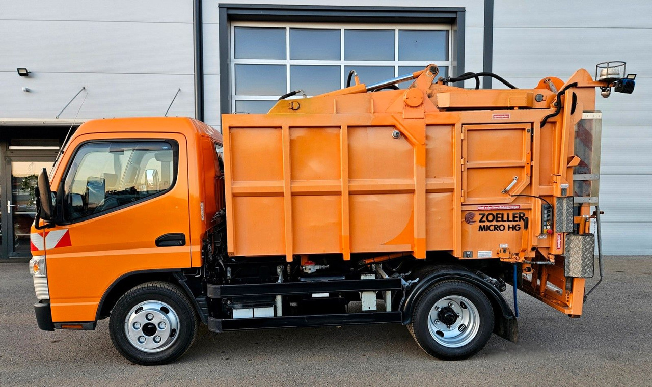 Mitsubishi Fuso Canter 6S15 Zoeller Micro Müllpresse - Refuse truck: picture 2 Mitsubishi Fuso Canter 6S15 Zoeller Micro Müllpresse - Refuse truck: picture 2