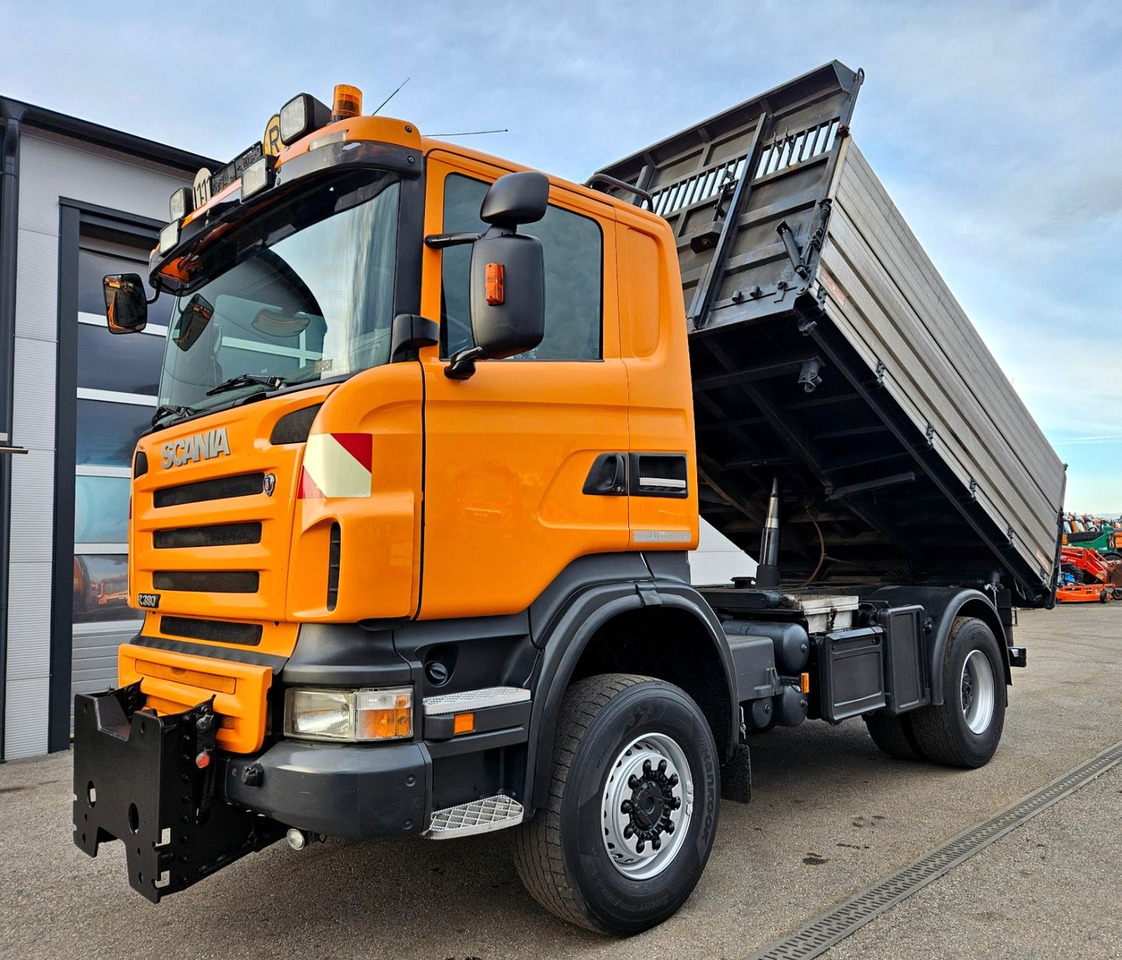 Scania R380 4x4 Winterdienst Euro4 - Tipper: picture 1 Scania R380 4x4 Winterdienst Euro4 - Tipper: picture 1