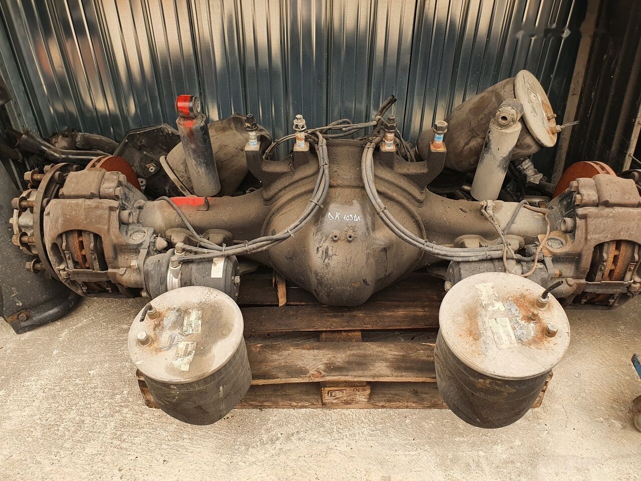 MAN TGX TGA truck - Differential gear for Truck: picture 1 MAN TGX TGA truck - Differential gear for Truck: picture 1