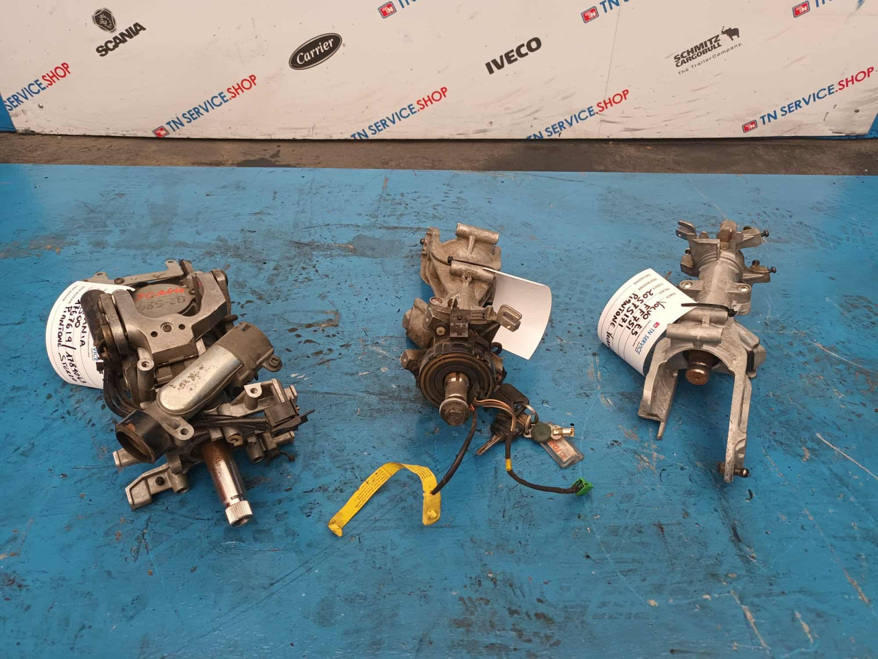 Piantone Sterzo Volvo Scania - Steering column switch for Truck: picture 1 Piantone Sterzo Volvo Scania - Steering column switch for Truck: picture 1