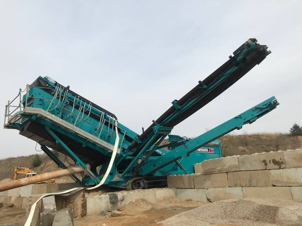 PowerScreen Chieftain 1700 - Screener: picture 1 PowerScreen Chieftain 1700 - Screener: picture 1