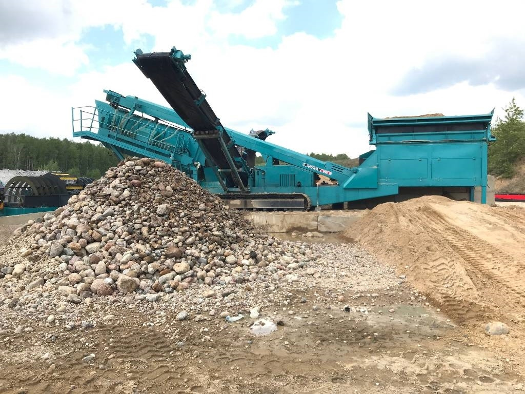 PowerScreen Chieftain 1800  - Screener: picture 1 PowerScreen Chieftain 1800  - Screener: picture 1