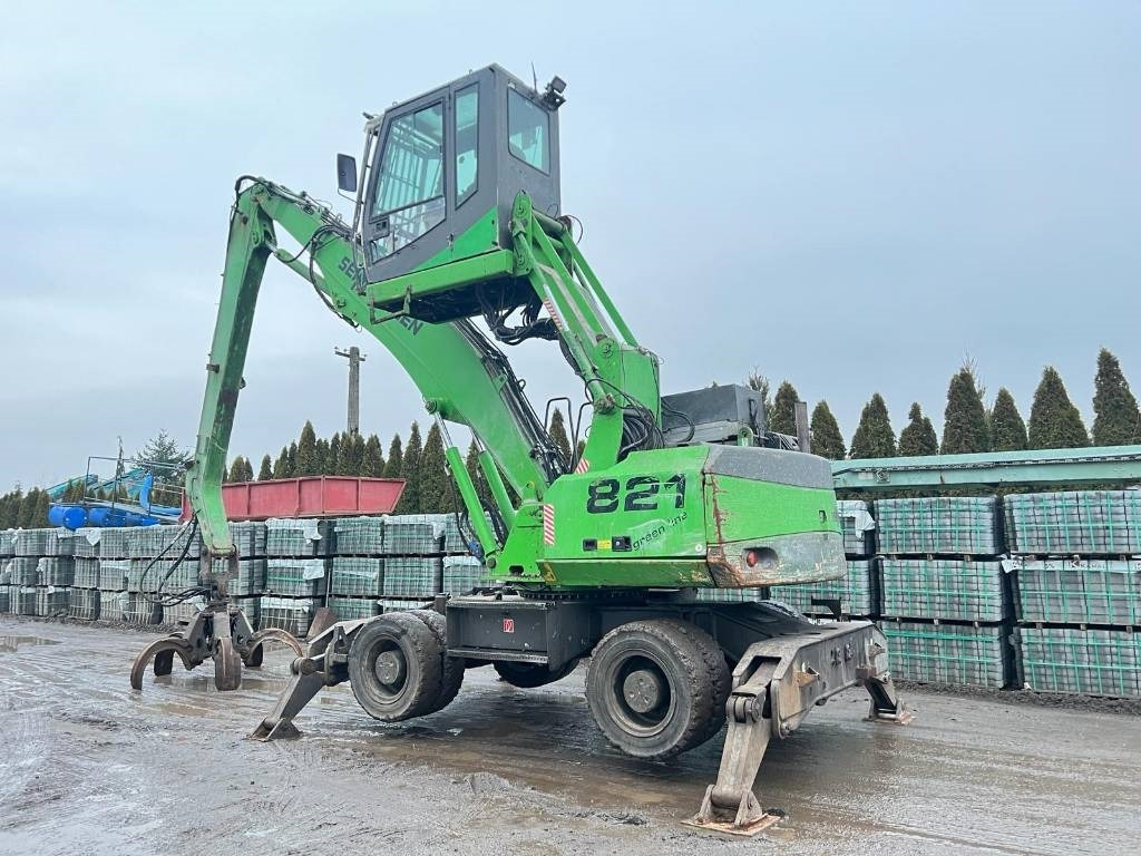 Sennebogen 821 - Material handler: picture 2 Sennebogen 821 - Material handler: picture 2