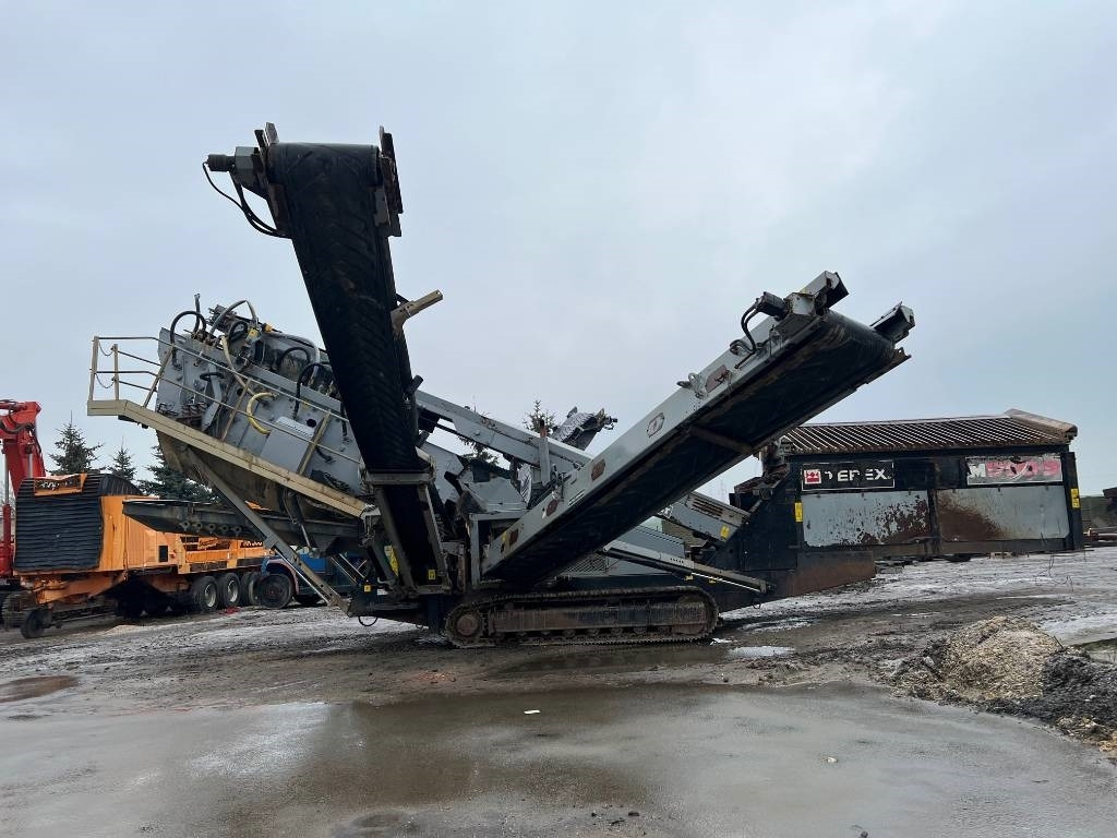 Terex M1700 Rinser Powerscreen Chieftain - Screener: picture 1 Terex M1700 Rinser Powerscreen Chieftain - Screener: picture 1