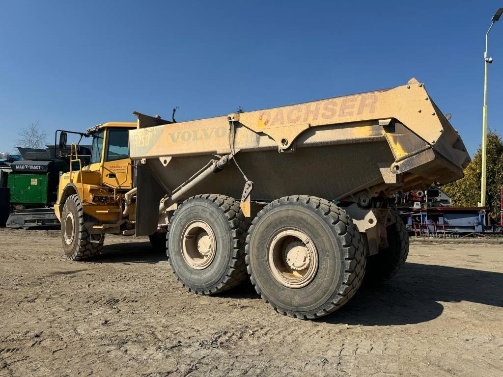 Volvo A 25 D - Articulated dump truck: picture 3 Volvo A 25 D - Articulated dump truck: picture 3