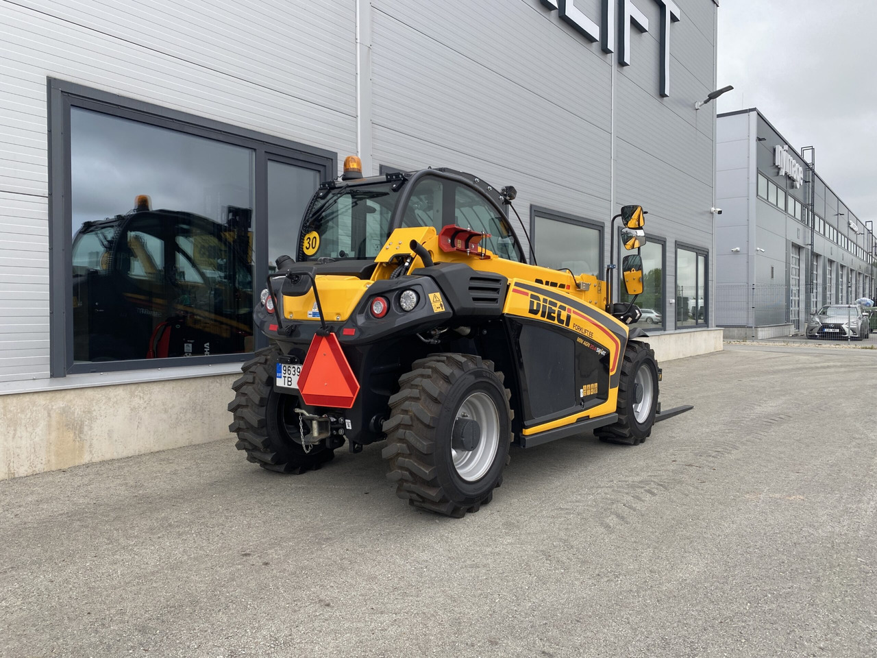 Dieci Mini Agri 20.4 SMART 37 kW - Telescopic handler: picture 4 Dieci Mini Agri 20.4 SMART 37 kW - Telescopic handler: picture 4
