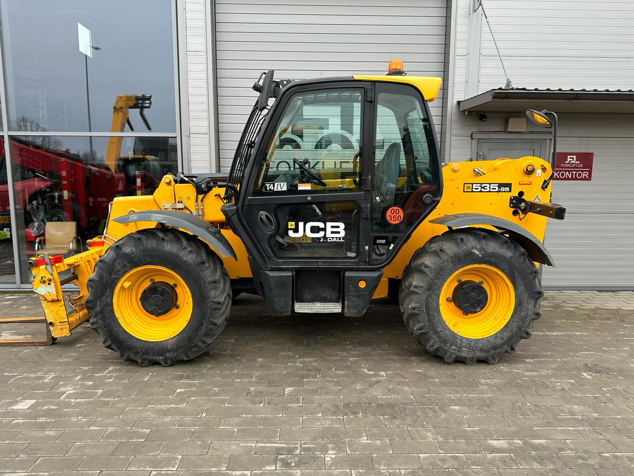 JCB 535-95 - Telescopic handler: picture 3 JCB 535-95 - Telescopic handler: picture 3