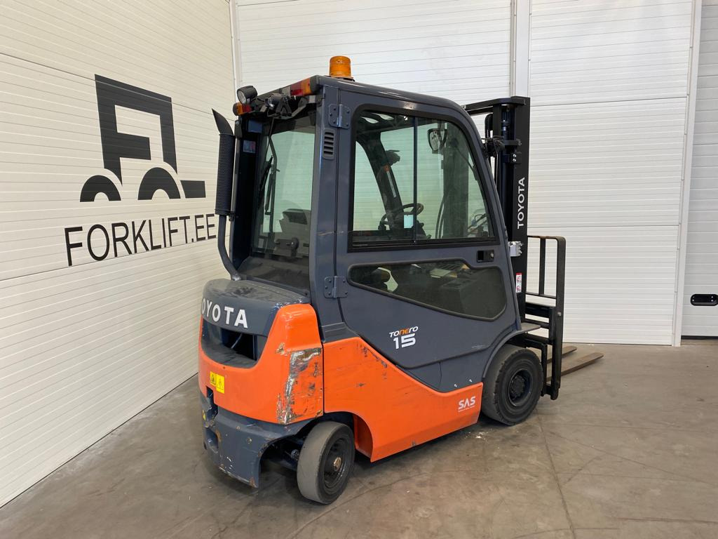 Toyota 02-8FDF15 - Diesel forklift: picture 4 Toyota 02-8FDF15 - Diesel forklift: picture 4