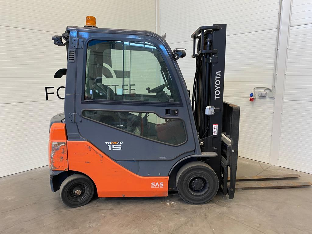 Toyota 02-8FDF15 - Diesel forklift: picture 5 Toyota 02-8FDF15 - Diesel forklift: picture 5
