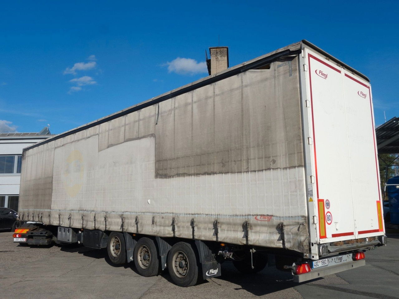 Fliegl SDS 01 Mega , 1xLichtachse - Curtainsider semi-trailer: picture 2 Fliegl SDS 01 Mega , 1xLichtachse - Curtainsider semi-trailer: picture 2