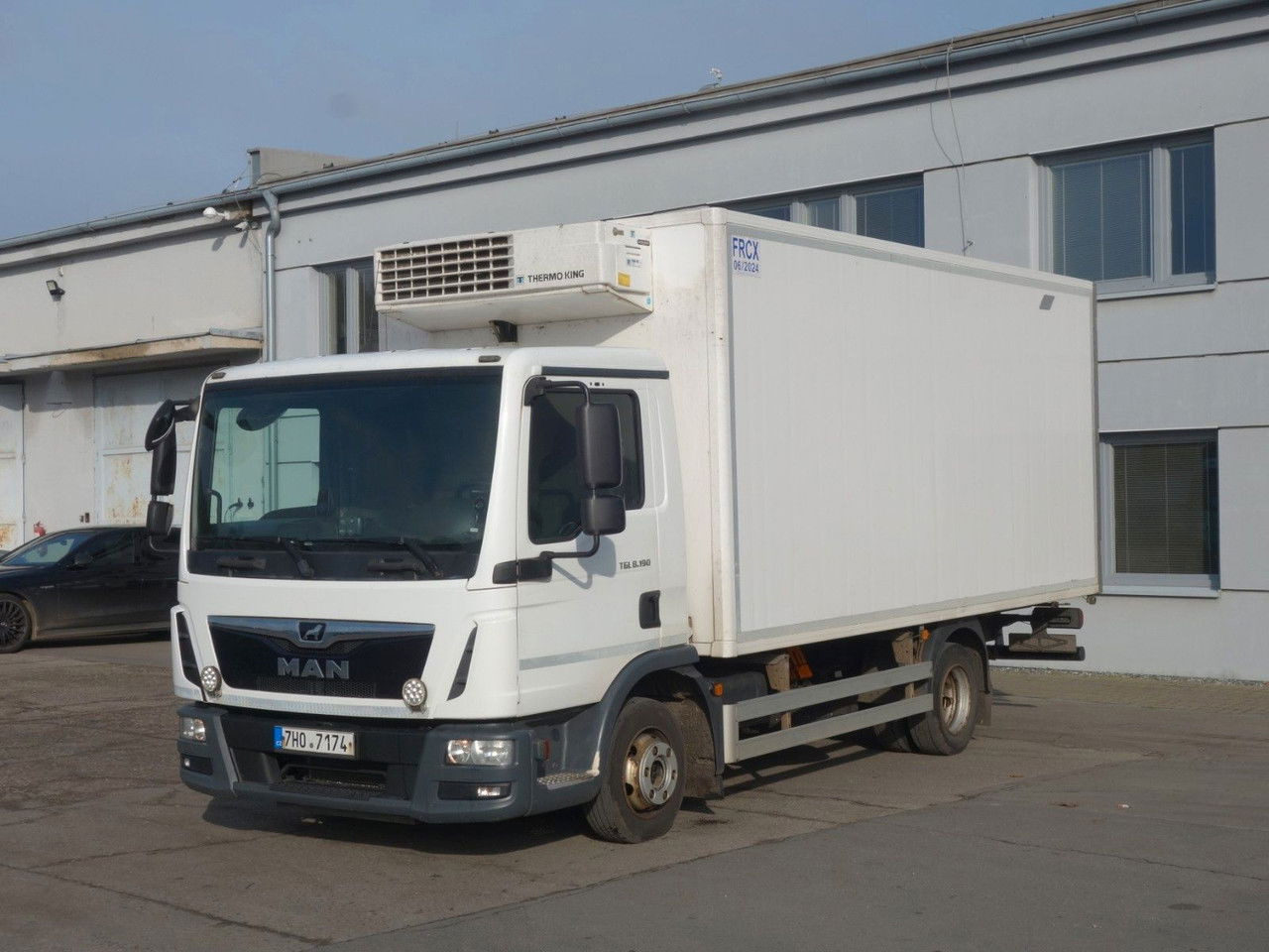 MAN 8.190 ThermoKing V800MAX, 2 Kammern - Refrigerated truck: picture 1 MAN 8.190 ThermoKing V800MAX, 2 Kammern - Refrigerated truck: picture 1