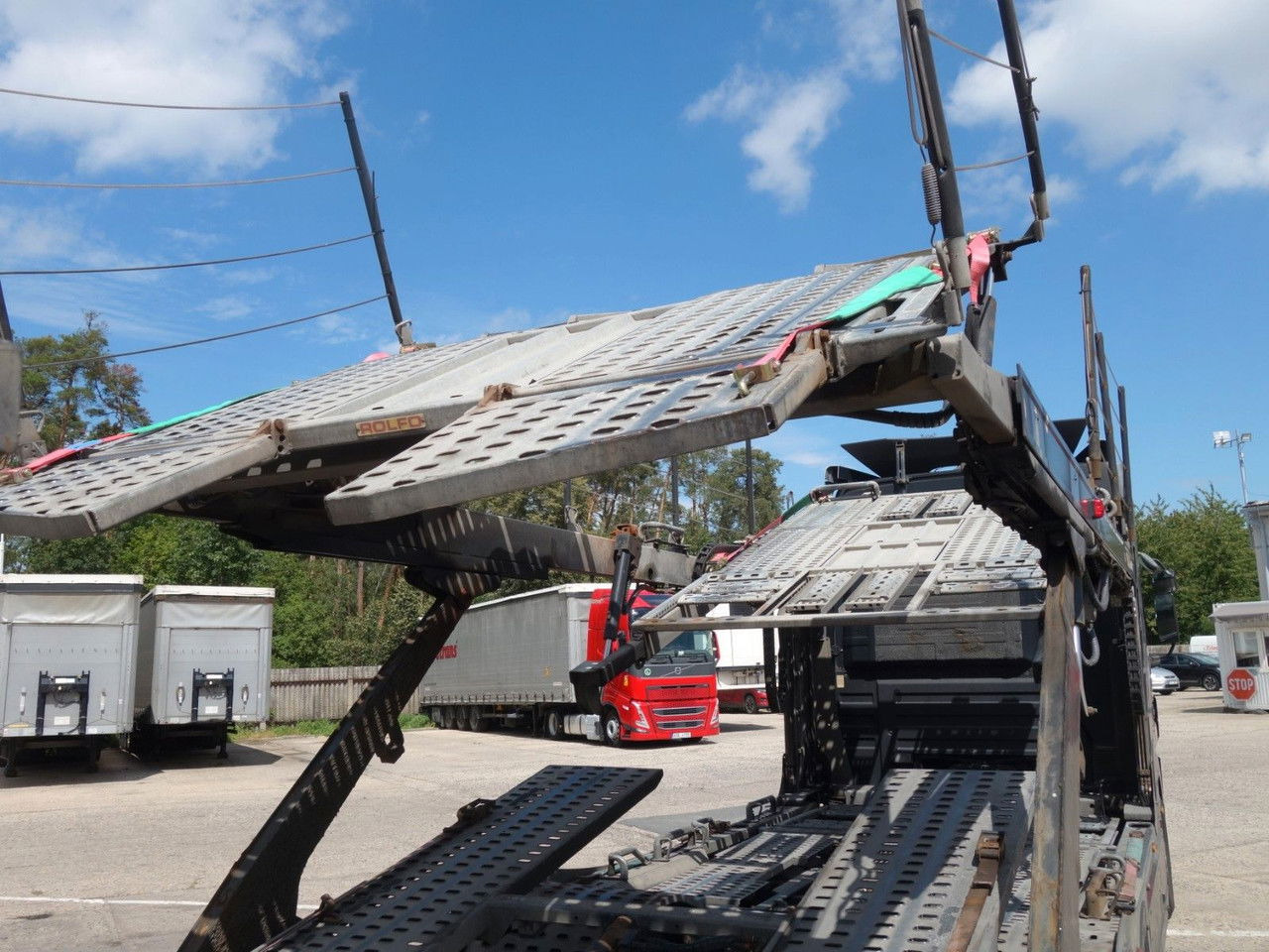 Car transporter truck Mercedes-Benz Actros 2446 mit Rolfo für 10 PKW, Retarder: picture 12 Car transporter truck Mercedes-Benz Actros 2446 mit Rolfo für 10 PKW, Retarder: picture 12
