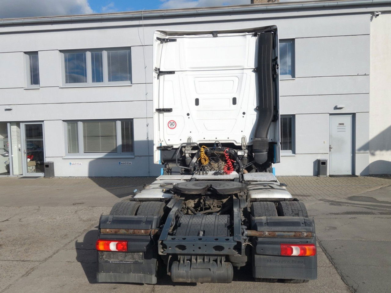 Mercedes-Benz Actros 1845 Giga Space, Standard - Tractor unit: picture 5 Mercedes-Benz Actros 1845 Giga Space, Standard - Tractor unit: picture 5