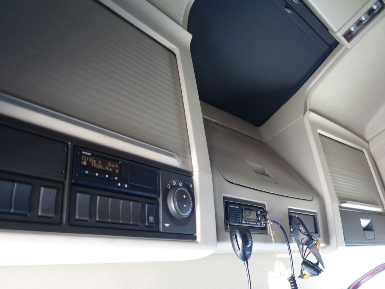 Leasing of Volvo FH 460 460XL Aero,IParkCool, Full LED,Turbo Compound Volvo FH 460 460XL Aero,IParkCool, Full LED,Turbo Compound: picture 12 Leasing of Volvo FH 460 460XL Aero,IParkCool, Full LED,Turbo Compound Volvo FH 460 460XL Aero,IParkCool, Full LED,Turbo Compound: picture 12