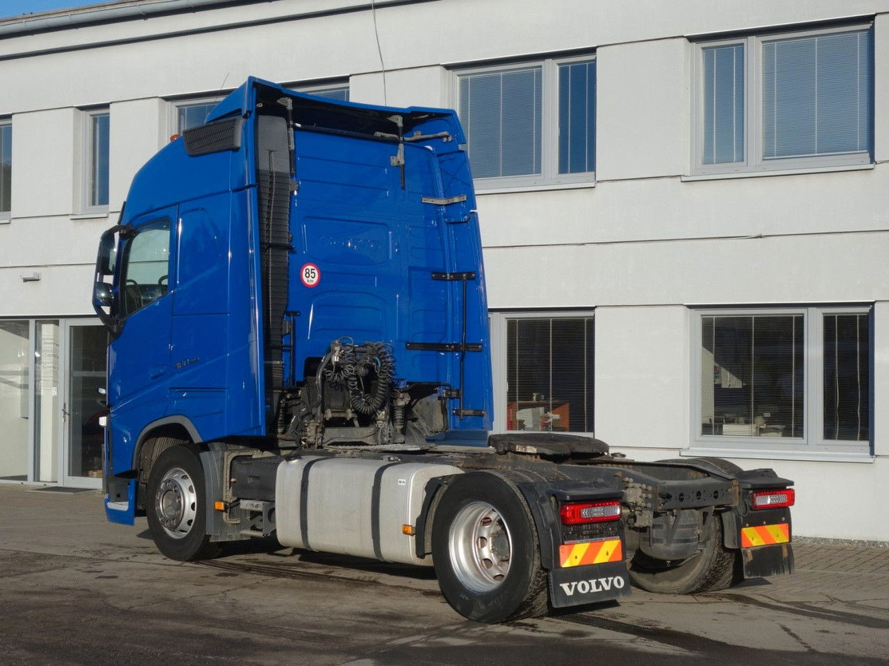 Volvo FH 460 Standard - Tractor unit: picture 3 Volvo FH 460 Standard - Tractor unit: picture 3