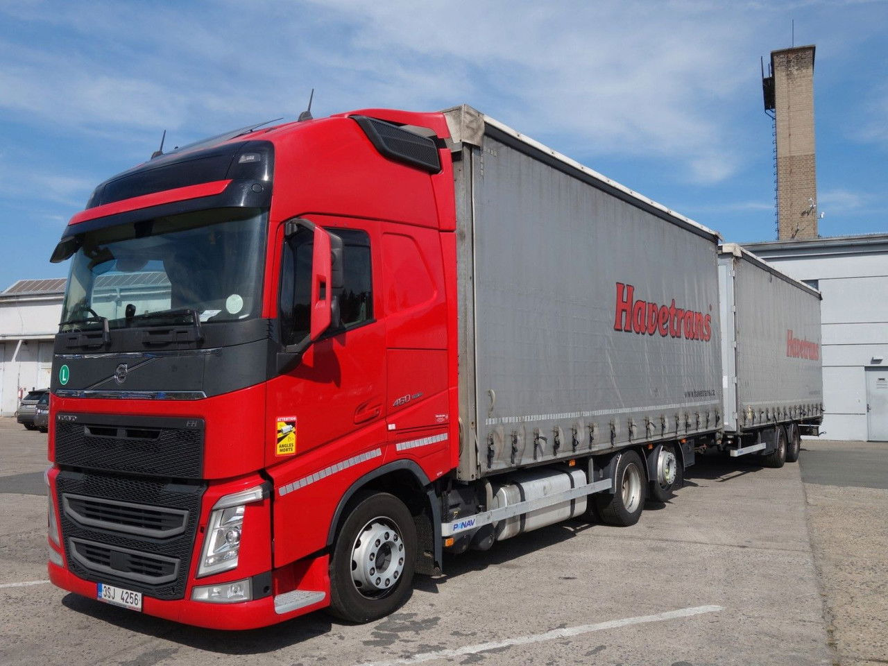 Volvo FH 460 XL 6x2, 120 cbm, Durchfahren - Curtain side truck: picture 1 Volvo FH 460 XL 6x2, 120 cbm, Durchfahren - Curtain side truck: picture 1