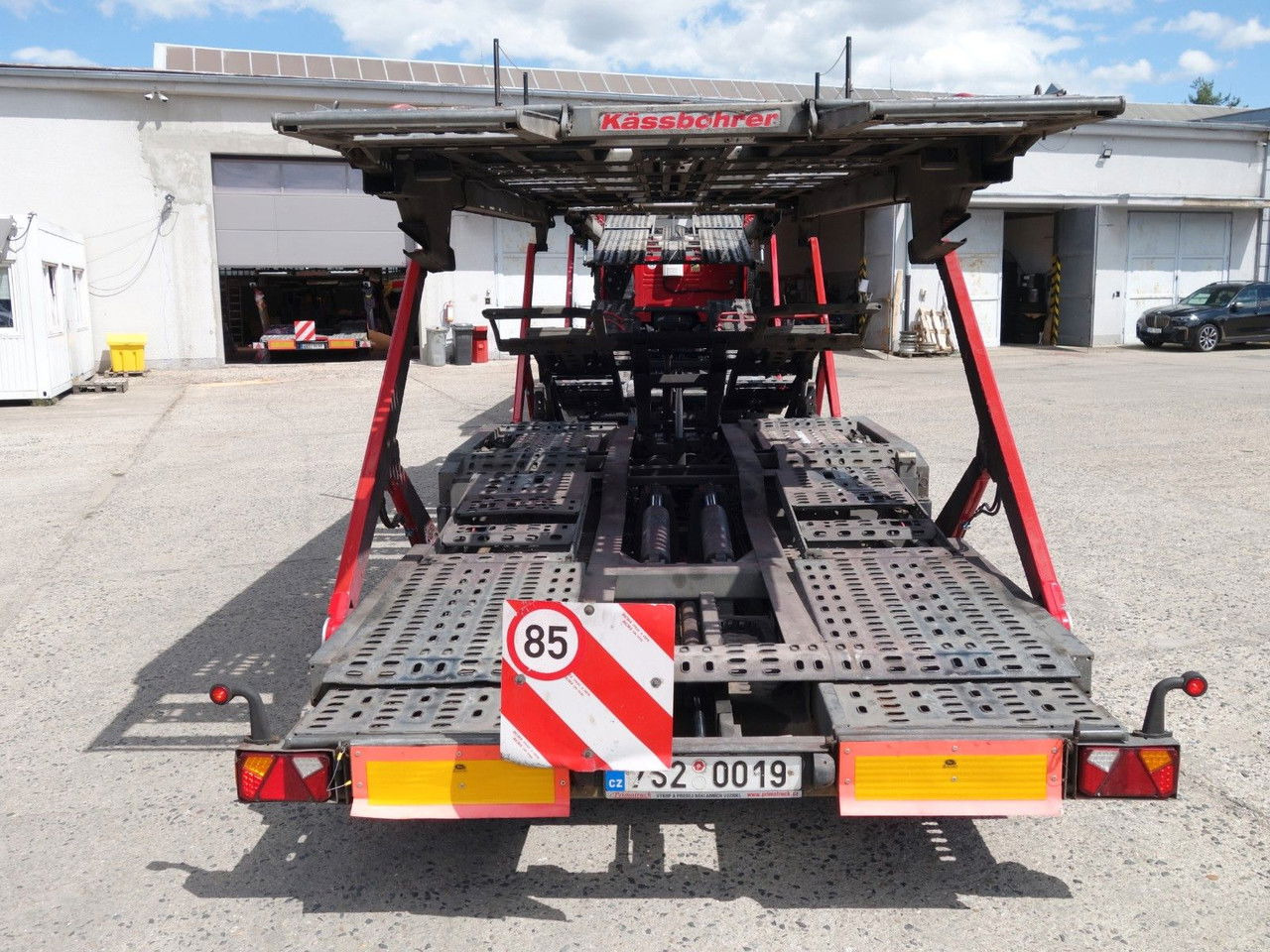 Volvo FM 460 FM13 Kässbohrer 6x2 Supertrans / Supertrans - Car transporter truck: picture 4 Volvo FM 460 FM13 Kässbohrer 6x2 Supertrans / Supertrans - Car transporter truck: picture 4