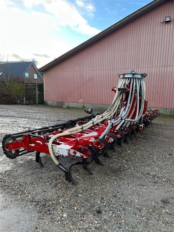 AP 8m Sortjords nedfælder m/ pakkevalse - Slurry injector: picture 2 AP 8m Sortjords nedfælder m/ pakkevalse - Slurry injector: picture 2