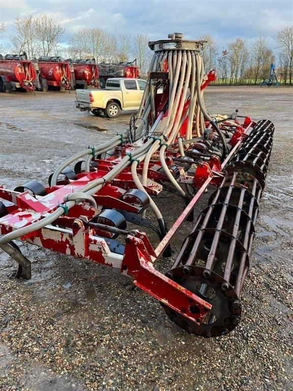 AP 8m Sortjords nedfælder m/ pakkevalse - Slurry injector: picture 4 AP 8m Sortjords nedfælder m/ pakkevalse - Slurry injector: picture 4