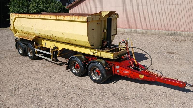 Renders 30 tons ROC16.20 - Municipal/ Special vehicle: picture 1 Renders 30 tons ROC16.20 - Municipal/ Special vehicle: picture 1