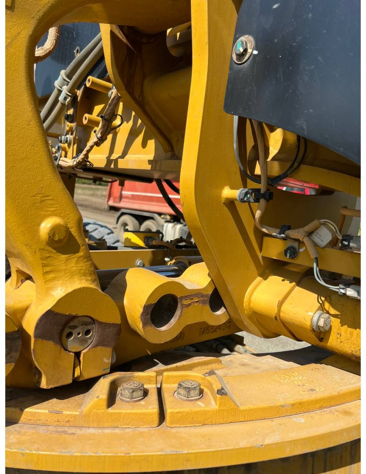 CAT 120M2 - Grader: picture 3 CAT 120M2 - Grader: picture 3
