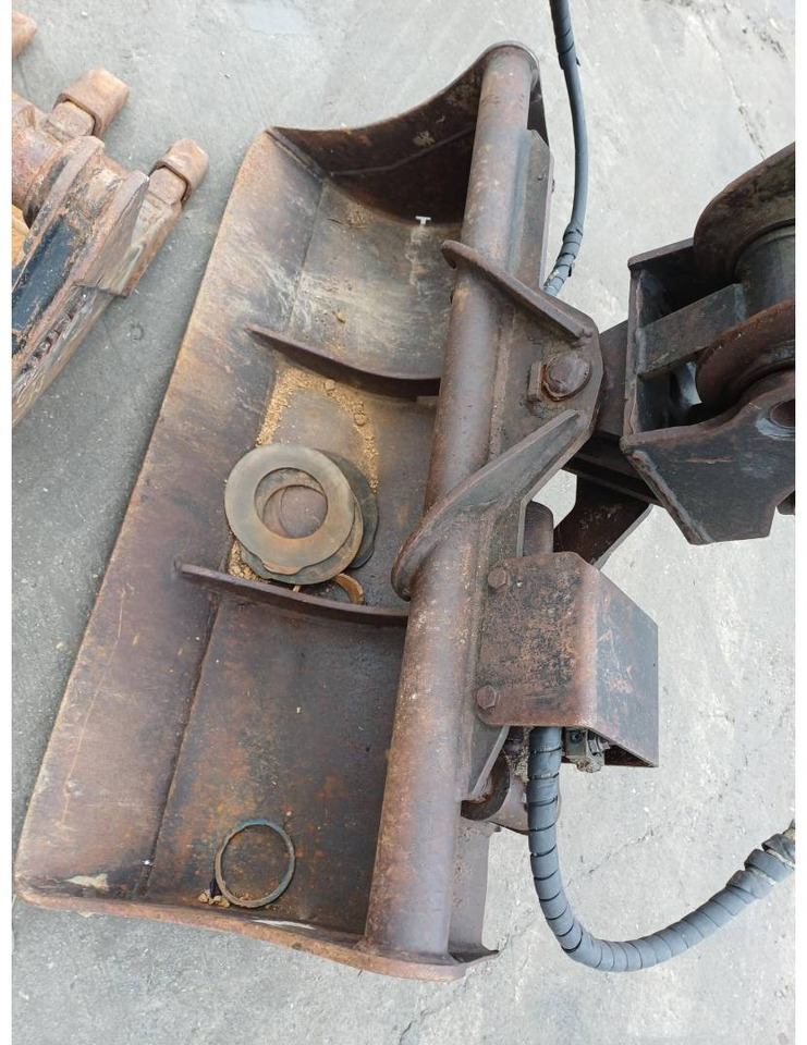 Leasing of CAT 301.8-05 CAT 301.8-05: picture 9