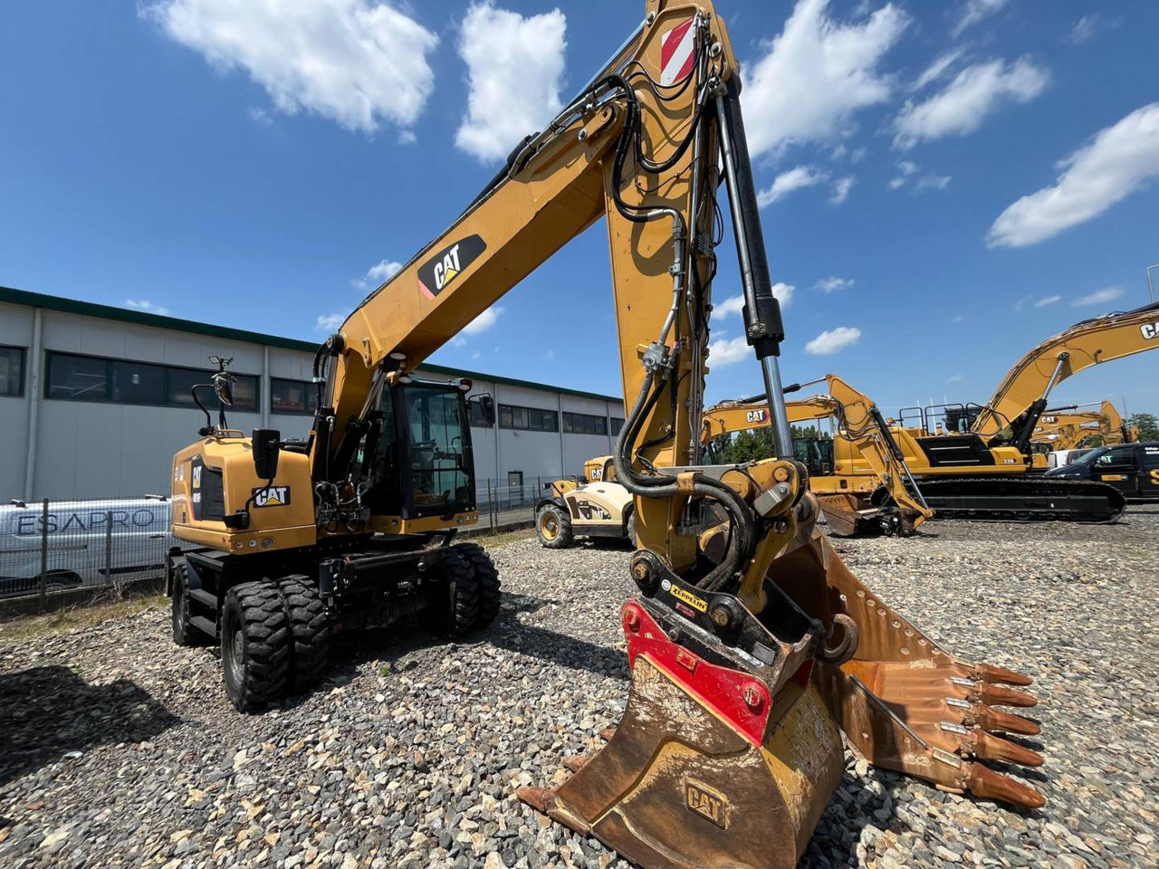CAT M318F - Wheel excavator: picture 2 CAT M318F - Wheel excavator: picture 2