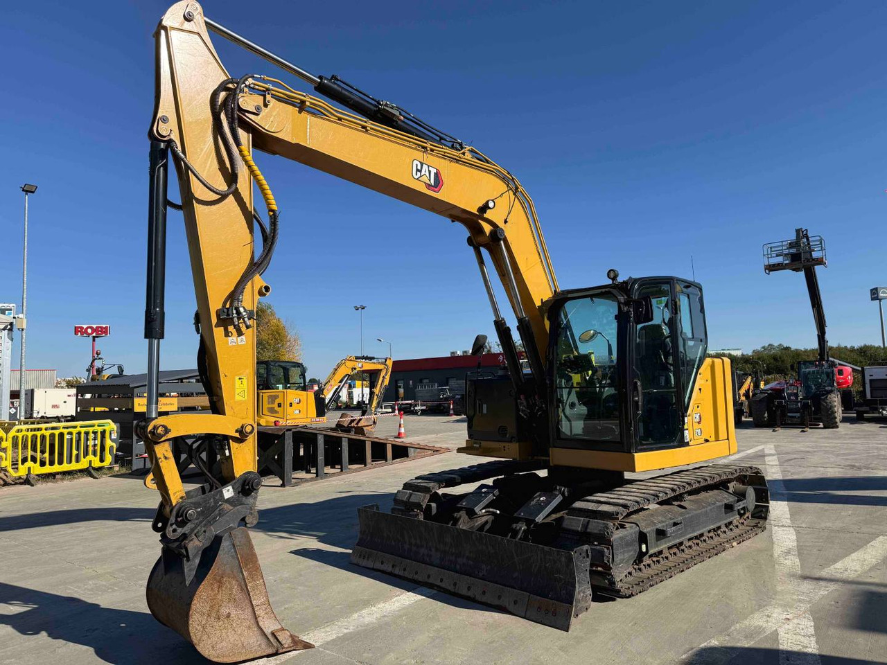 CAT 310 - Crawler excavator: picture 5 CAT 310 - Crawler excavator: picture 5