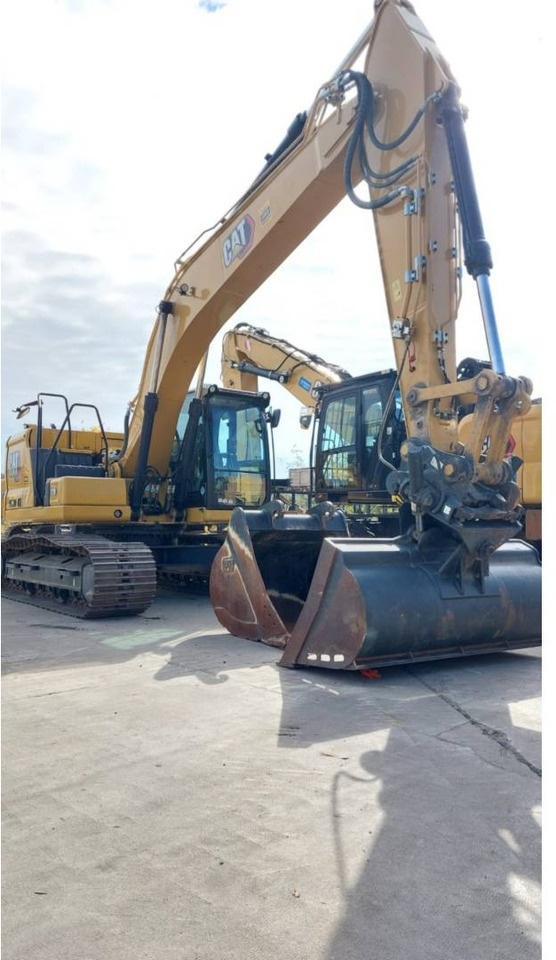 CAT 320 - Crawler excavator: picture 2 CAT 320 - Crawler excavator: picture 2