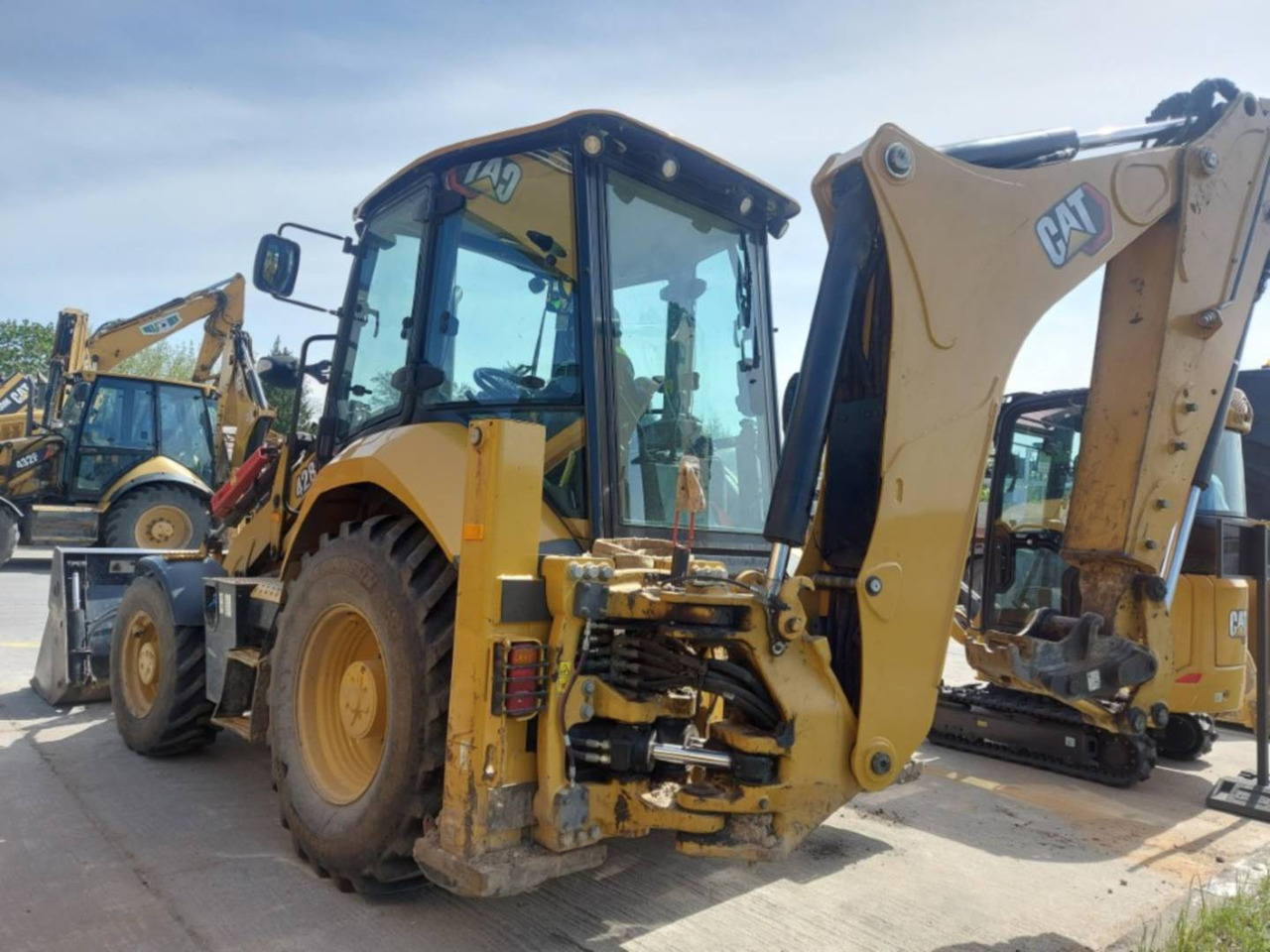 CAT 428 - Backhoe loader: picture 4 CAT 428 - Backhoe loader: picture 4