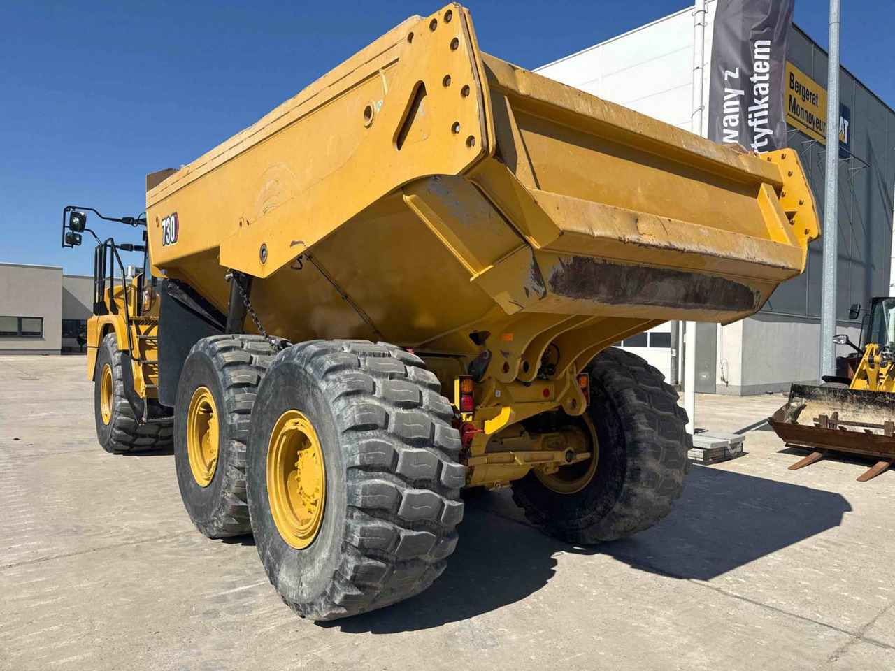 CAT 730 - Articulated dump truck: picture 4 CAT 730 - Articulated dump truck: picture 4