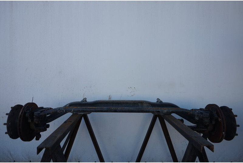 MAN VOK-07-11 - Front axle for Truck: picture 1 MAN VOK-07-11 - Front axle for Truck: picture 1