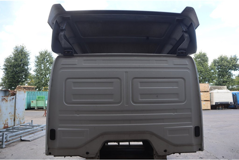 Mercedes-Benz ATEGO MP4 6CYL - Cab and interior for Truck: picture 4 Mercedes-Benz ATEGO MP4 6CYL - Cab and interior for Truck: picture 4