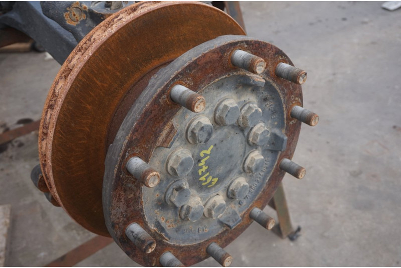 Mercedes-Benz F-8/C22.5 RECHT - Front axle for Truck: picture 2 Mercedes-Benz F-8/C22.5 RECHT - Front axle for Truck: picture 2