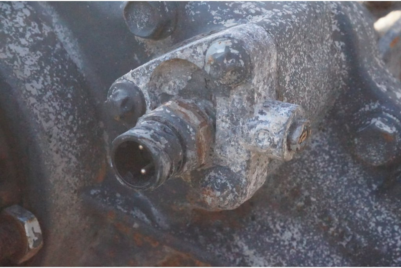 Mercedes-Benz HD7/56DGS-13 28/21 X 4.00 - Rear axle for Truck: picture 3 Mercedes-Benz HD7/56DGS-13 28/21 X 4.00 - Rear axle for Truck: picture 3