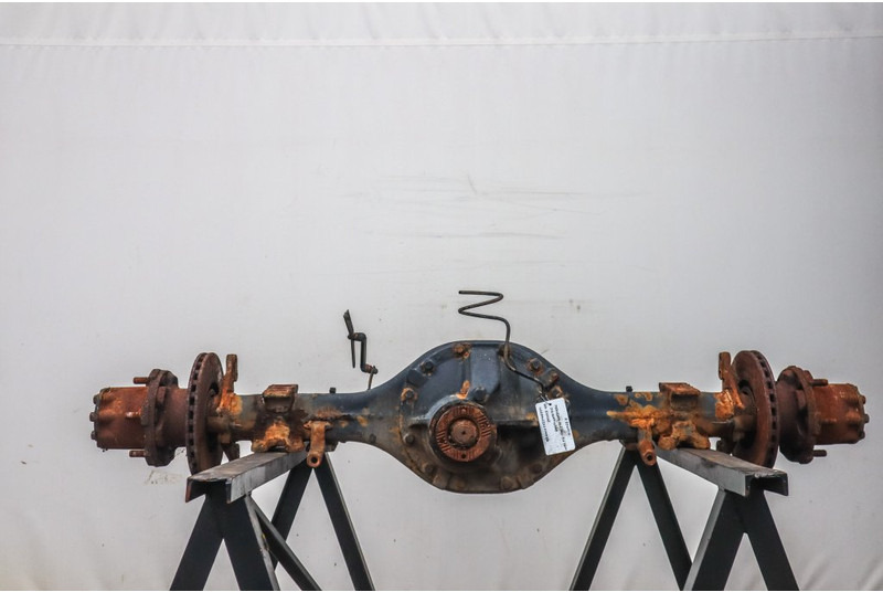 Mercedes-Benz HL2/30C-5.6 40/11 - Rear axle for Truck: picture 1 Mercedes-Benz HL2/30C-5.6 40/11 - Rear axle for Truck: picture 1