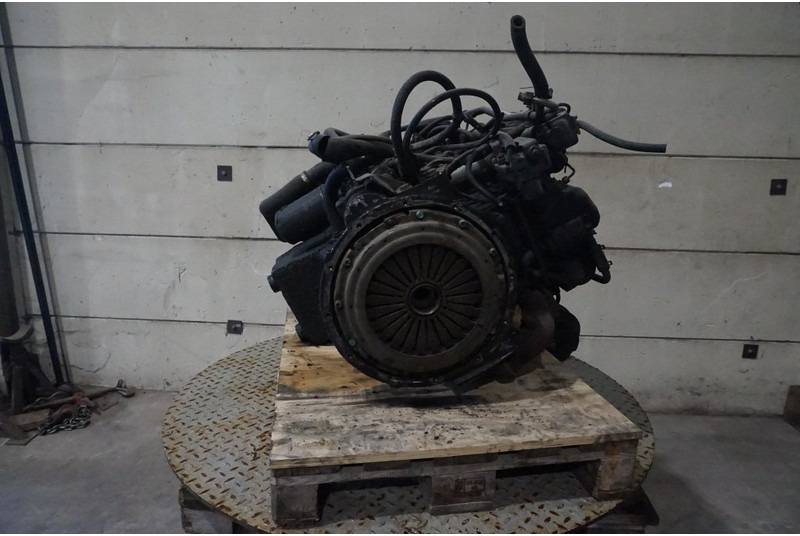 Mercedes-Benz OM904LA EURO3 140 PS - Engine for Truck: picture 5 Mercedes-Benz OM904LA EURO3 140 PS - Engine for Truck: picture 5