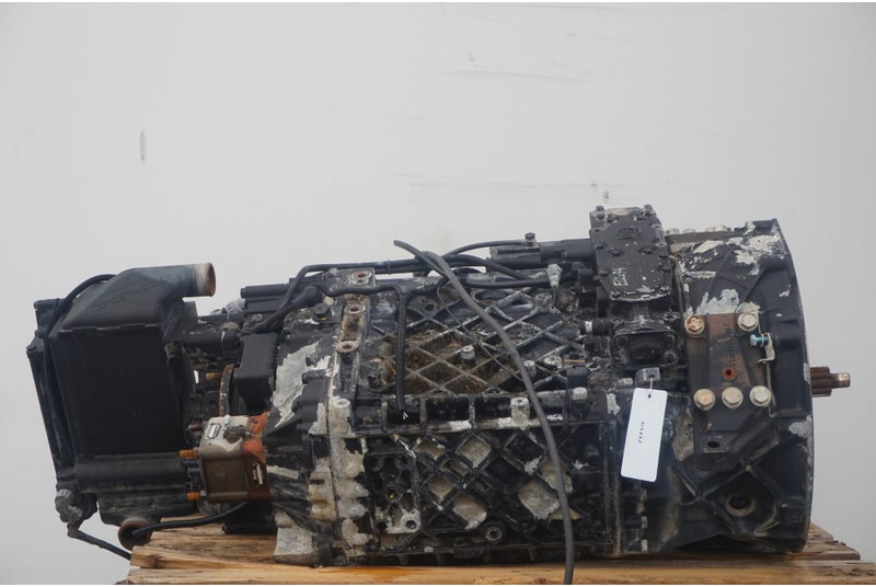 ZF 16S151OD+INT F2000 81.32003-6402 - Gearbox for Truck: picture 3 ZF 16S151OD+INT F2000 81.32003-6402 - Gearbox for Truck: picture 3