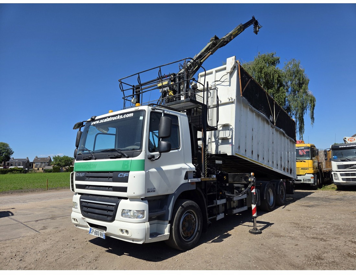 DAF CF85.410 6x2 steering axle lenk Tipper Crane HIAB J1320Z - Tipper, Crane truck: picture 1 DAF CF85.410 6x2 steering axle lenk Tipper Crane HIAB J1320Z - Tipper, Crane truck: picture 1