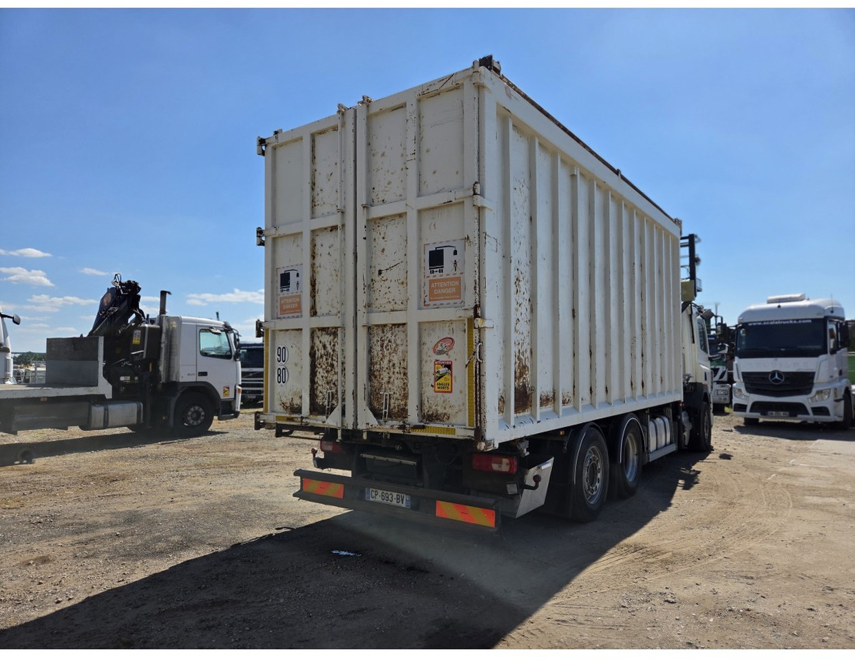 Tipper, Crane truck DAF CF85.410 6x2 steering axle lenk Tipper Crane HIAB J1320Z: picture 9 Tipper, Crane truck DAF CF85.410 6x2 steering axle lenk Tipper Crane HIAB J1320Z: picture 9