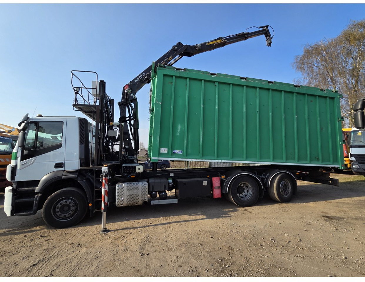 IVECO STRALIS 420 6X2 TIPPER CRANE KESLA 17 TON 2 EXT STEERING REAR AXLE - Tipper, Crane truck: picture 5 IVECO STRALIS 420 6X2 TIPPER CRANE KESLA 17 TON 2 EXT STEERING REAR AXLE - Tipper, Crane truck: picture 5