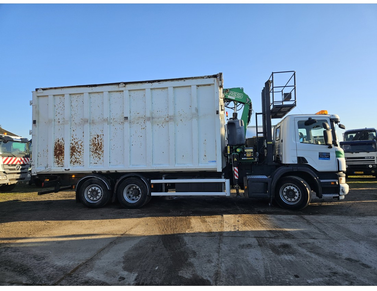 Scania P360 6x2 steering axle lenk Tipper Crane Fassi F175A - Tipper, Crane truck: picture 4 Scania P360 6x2 steering axle lenk Tipper Crane Fassi F175A - Tipper, Crane truck: picture 4