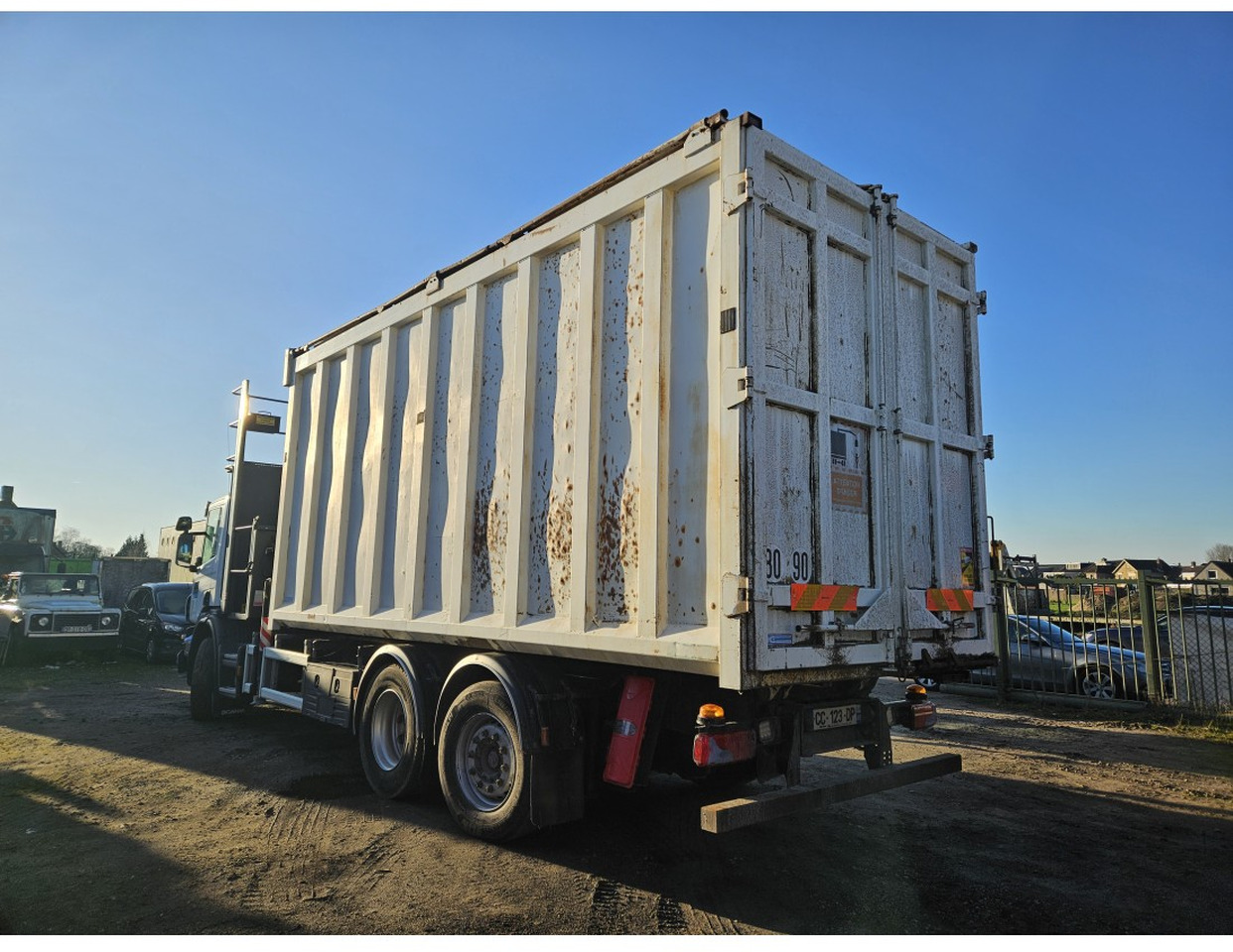 Scania P360 6x2 steering axle lenk Tipper Crane Fassi F175A - Tipper, Crane truck: picture 2 Scania P360 6x2 steering axle lenk Tipper Crane Fassi F175A - Tipper, Crane truck: picture 2