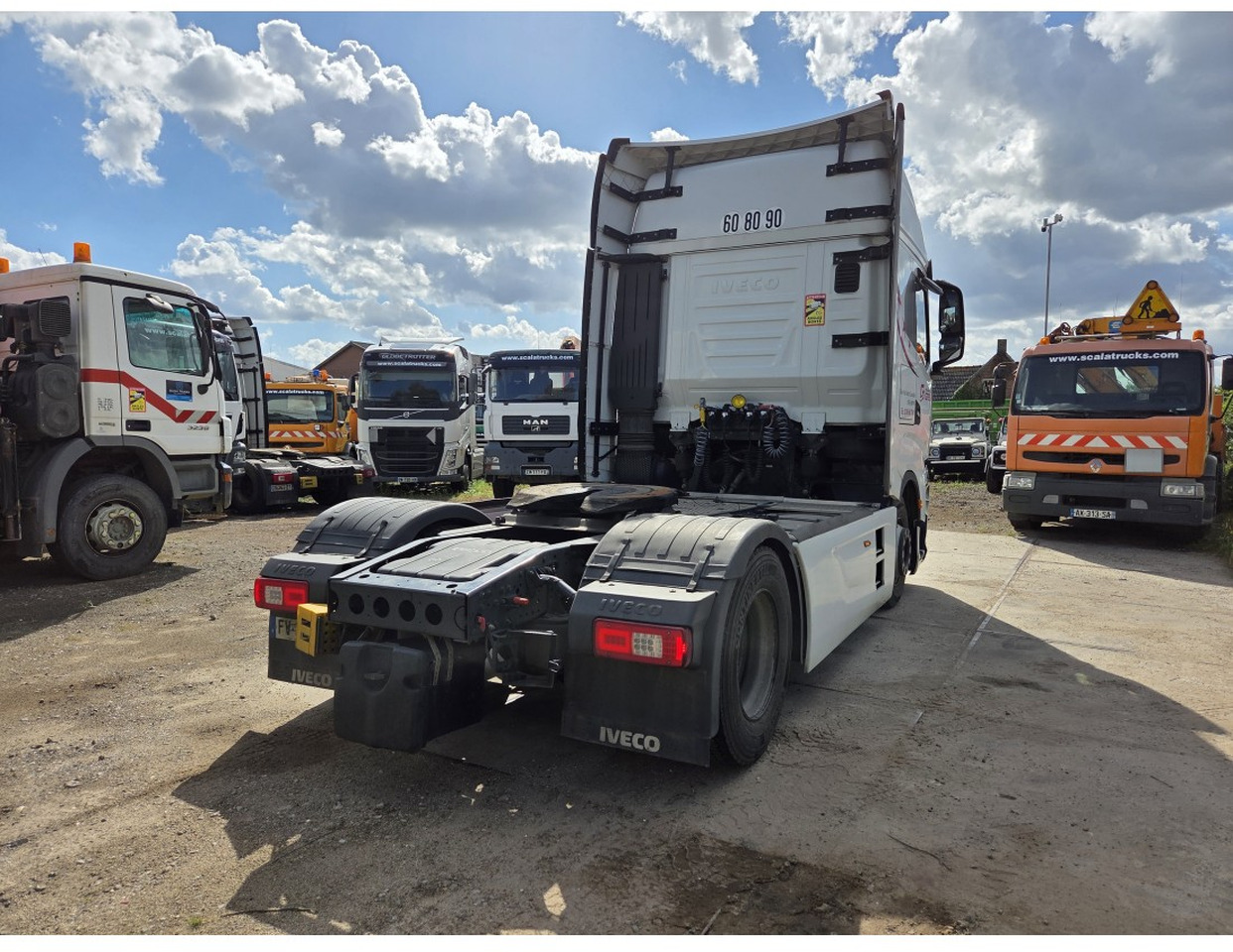 Iveco S-Way 480 4X2 Tractor Unit Retarder Navi ACC Euro 6 - Tractor unit: picture 3 Iveco S-Way 480 4X2 Tractor Unit Retarder Navi ACC Euro 6 - Tractor unit: picture 3