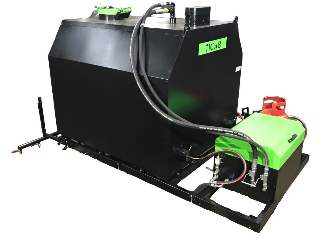 TICAB Manufacturer, Bitumen Sprayer, Asphalt Distributor, 2000L - Bitumen sprayer: picture 1 TICAB Manufacturer, Bitumen Sprayer, Asphalt Distributor, 2000L - Bitumen sprayer: picture 1