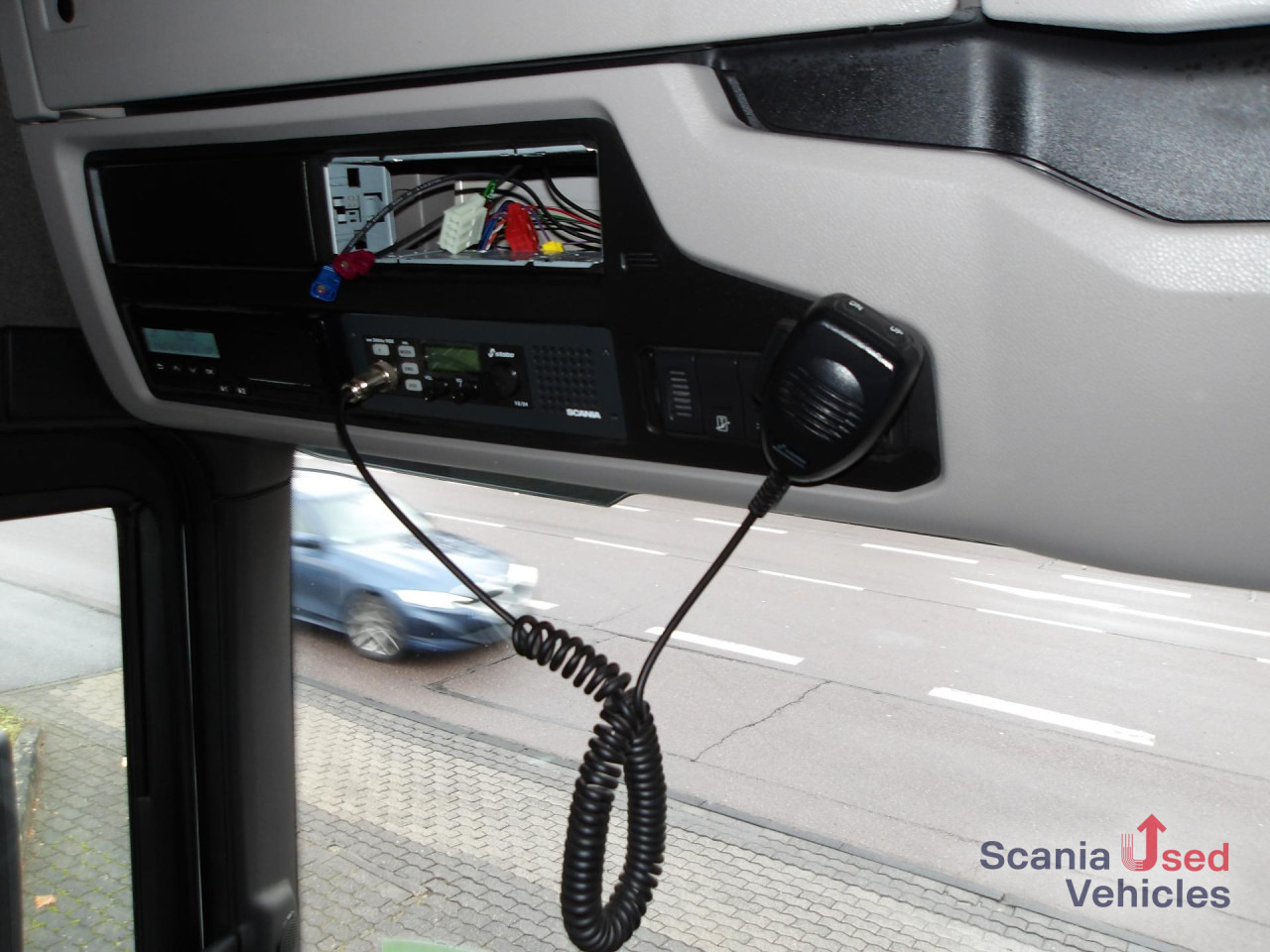 SCANIA R 460 NA - HYDRAULIK - HIGHLINE - 2x TANKs - ACC - - Tractor unit: picture 2 SCANIA R 460 NA - HYDRAULIK - HIGHLINE - 2x TANKs - ACC - - Tractor unit: picture 2