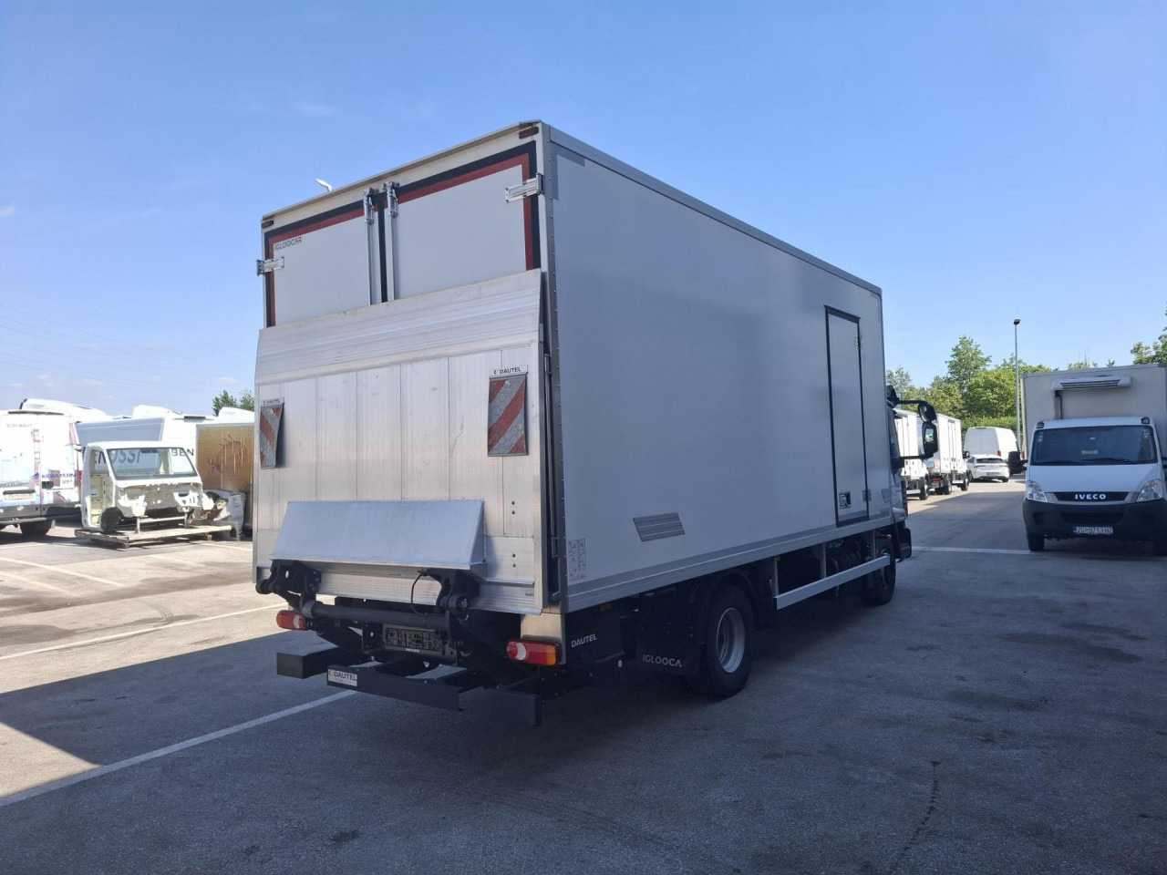 IVECO Eurocargo ML120EL21/P - Refrigerated truck: picture 3 IVECO Eurocargo ML120EL21/P - Refrigerated truck: picture 3
