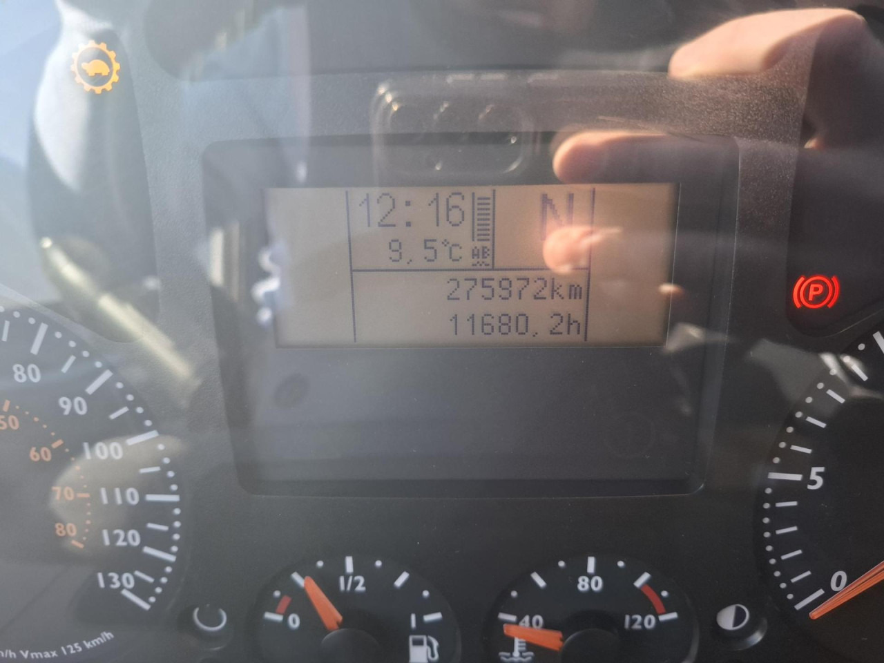 IVECO Trakker AD410T50 - Tipper: picture 5 IVECO Trakker AD410T50 - Tipper: picture 5