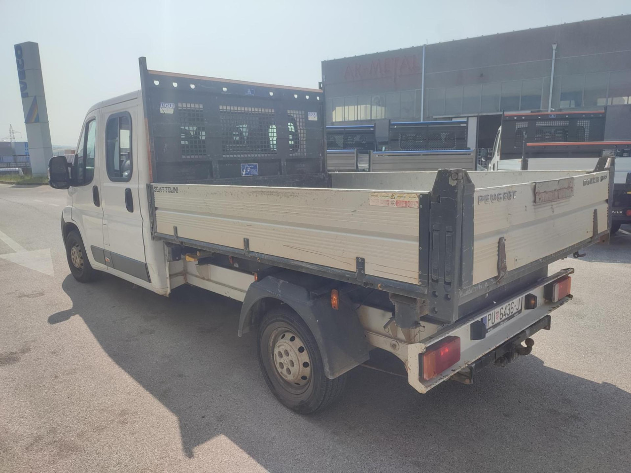 PEUGEOT Boxer 2.2 HDI - Tipper van, Crew cab van: picture 3 PEUGEOT Boxer 2.2 HDI - Tipper van, Crew cab van: picture 3